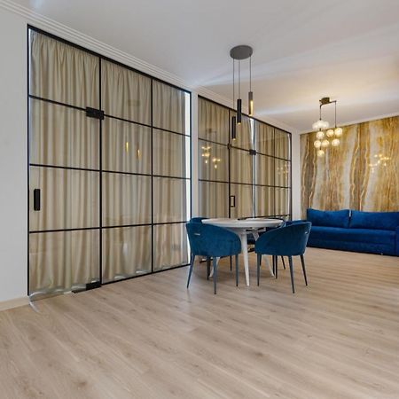 Sea Symphony 3-Bedrooms Apartment Odessa Extérieur photo