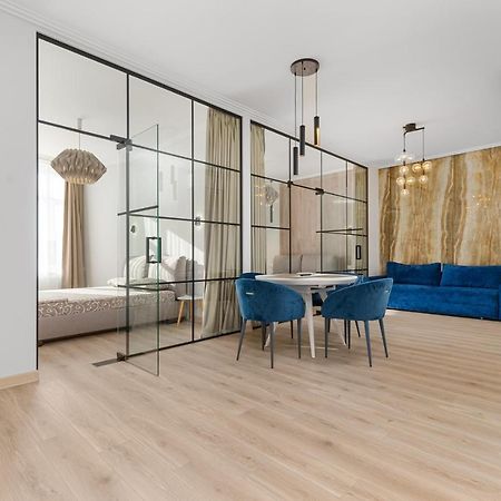 Sea Symphony 3-Bedrooms Apartment Odessa Extérieur photo